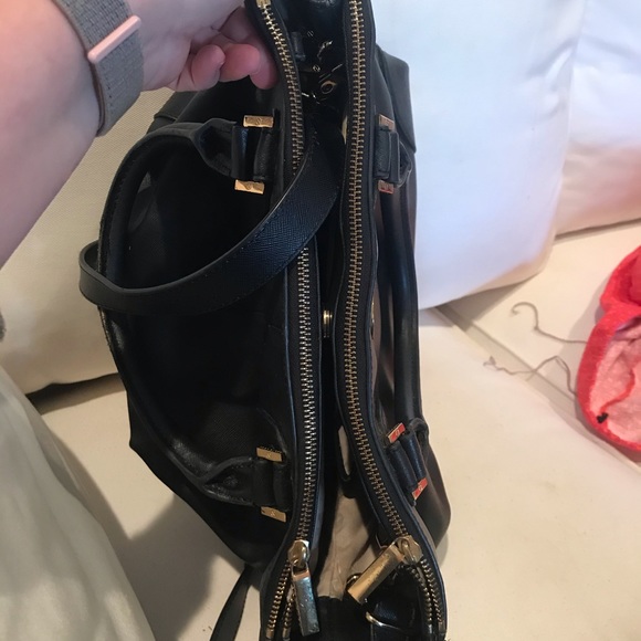 Tory Burch large Robinson Crossbody - Picture 5 of 6